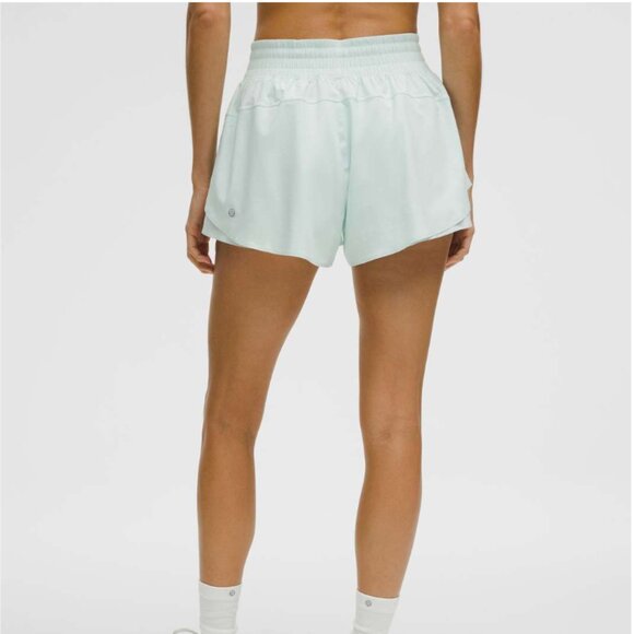 Lululemon Shake It Out High-Rise Running Short 2.5" Mint Breeze (NWT) - Picture 2 of 8